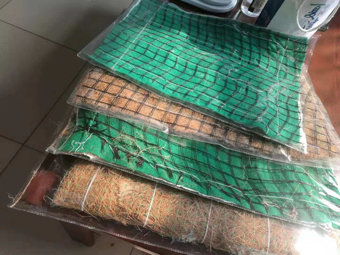 抗冲一体生物护坡毯